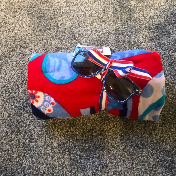 NWT Americana Beach Bundle - Picture 1 of 4